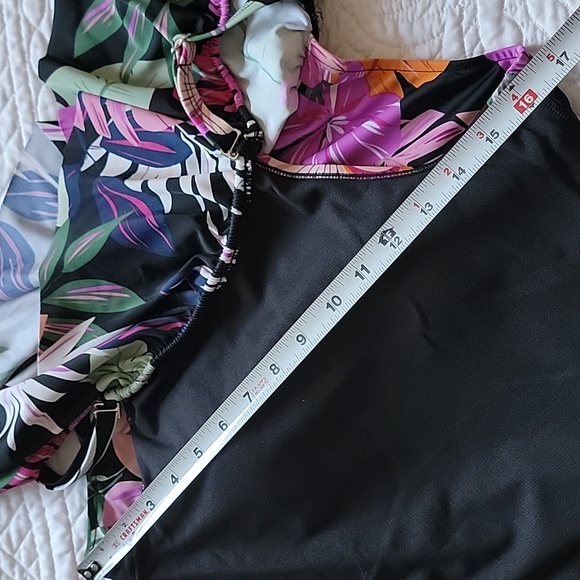 Off The Shoulder Black Tropical Print Tummy Control Waist Mininizer Swimsuit - Picture 12 of 15